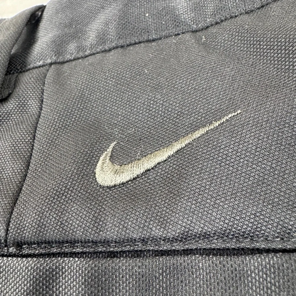 Nike‎ Golf Shorts Mens 34 Black Pleated Athletic Performance